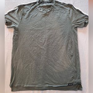 H&M Athletic tee